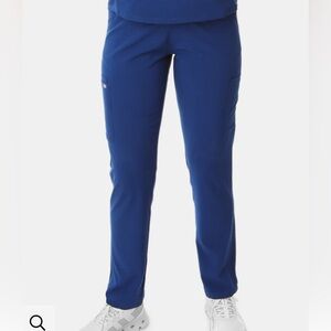 TI Scrubs Navy Blue 9 pocket scrub pants Medium short